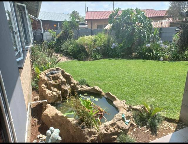 3 BEDROOM HOUSE FOR SALE IN VAN DYK PARK